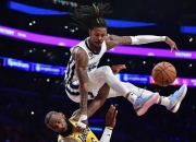 莫兰特三巨头联手，猛龙得分突破，状态爆棚冲击季后赛！